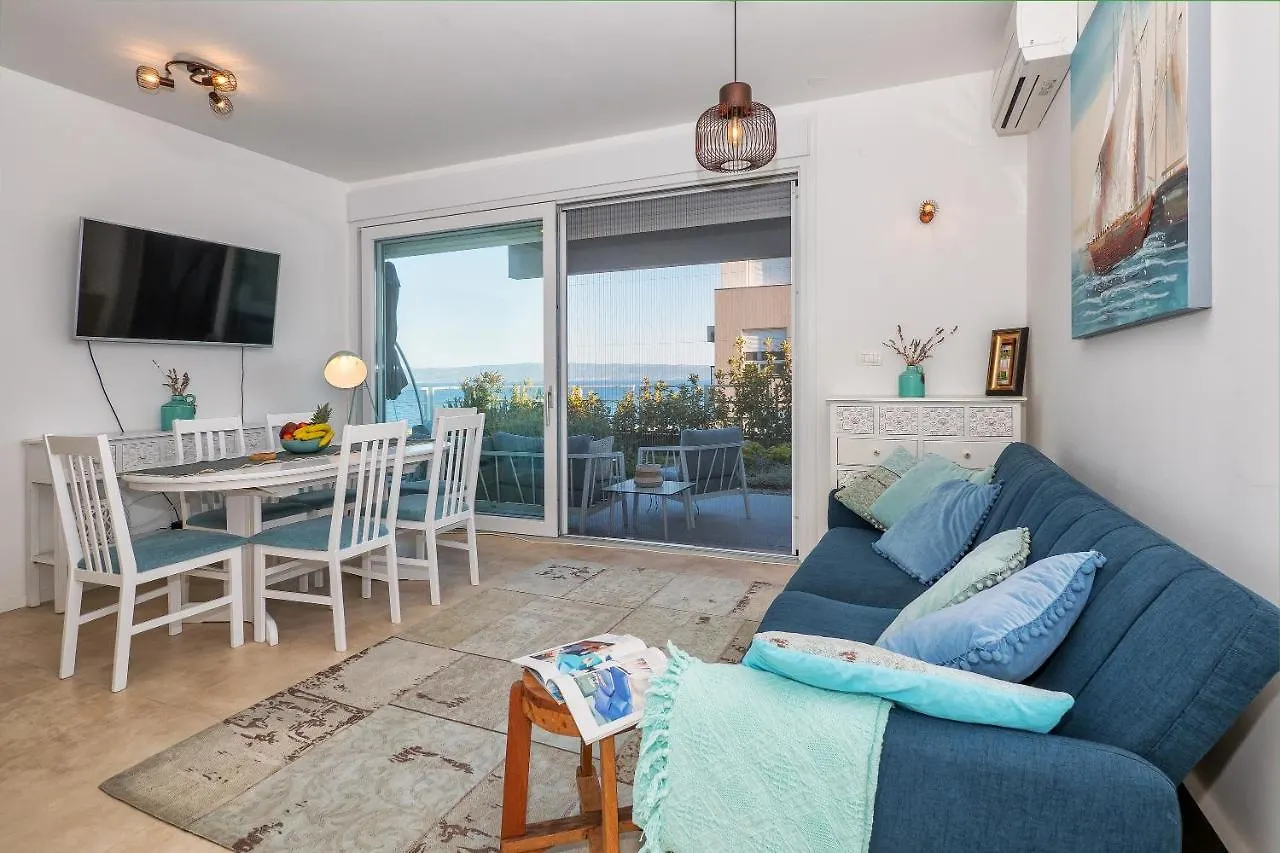 Sea View With Garden Apartment Joshua Split