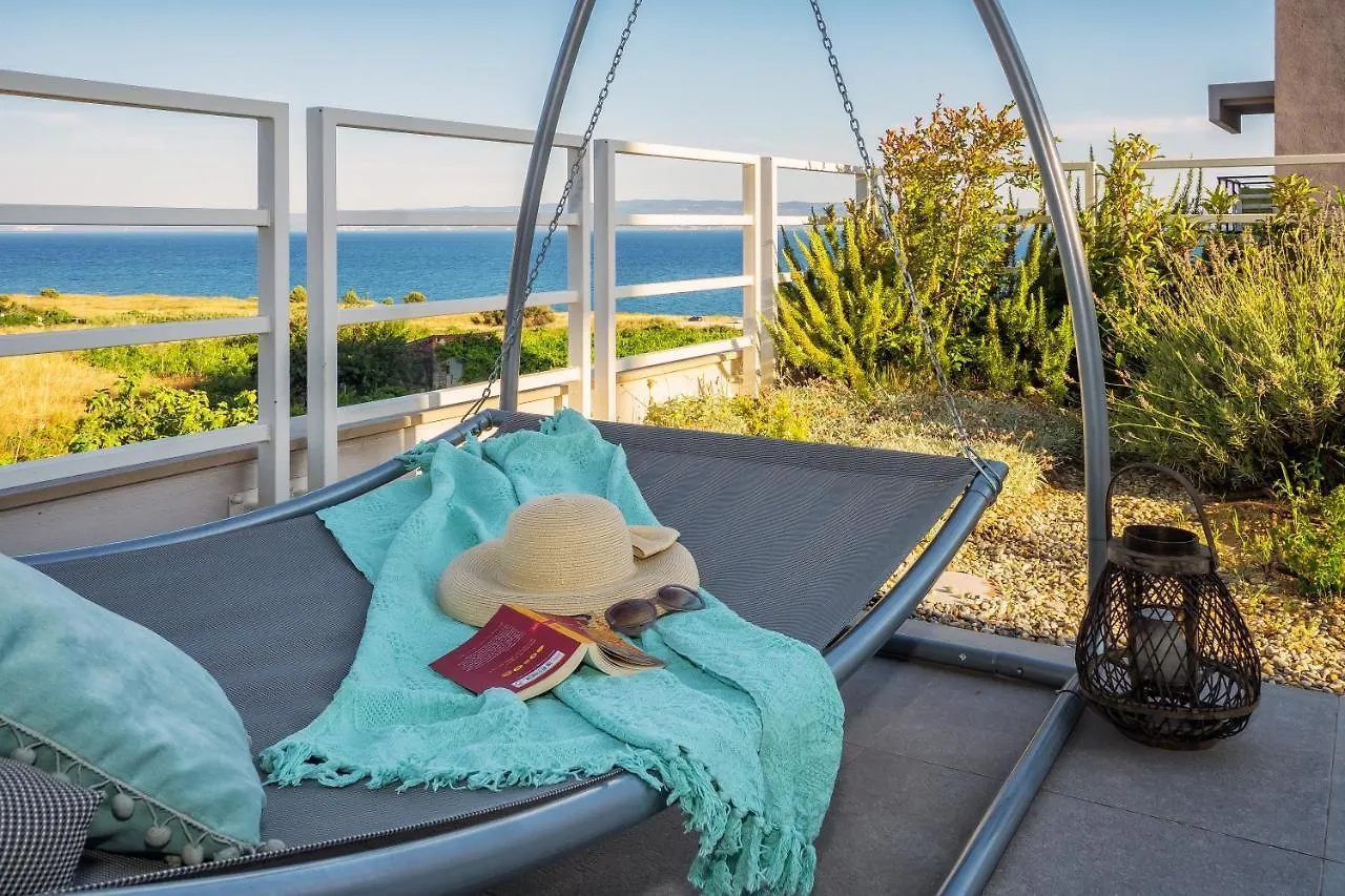 Sea View With Garden Apartment Joshua Split